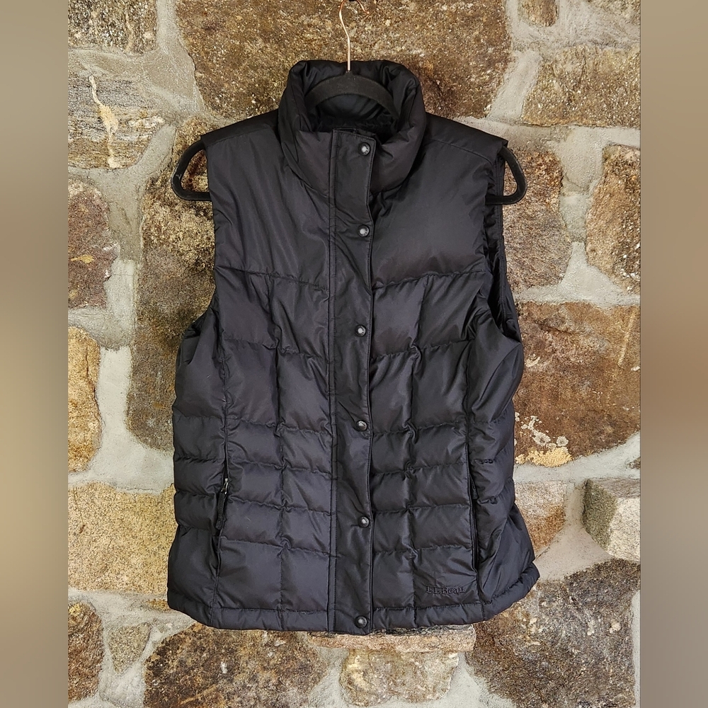 LL Bean Vest Women's Med Reg Puffer Down Black Full Zip Zipper Pockets
